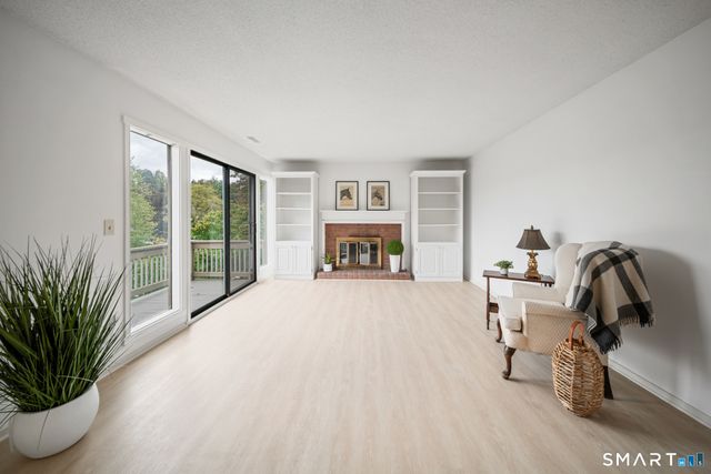 254 Heritage Village D, Southbury, CT 06488