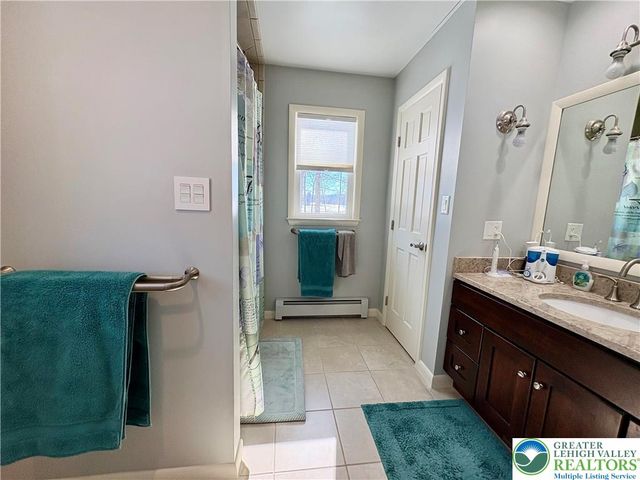 6751 Passer Road, Upper Saucon Twp, PA 18036