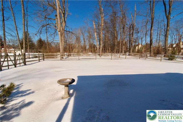 6751 Passer Road, Upper Saucon Twp, PA 18036