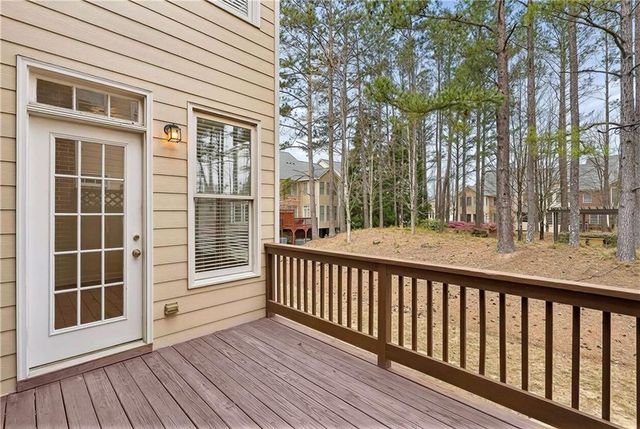 610 Vinings Estates Drive SE B12, Mableton, GA 30126