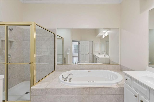 610 Vinings Estates Drive SE B12, Mableton, GA 30126