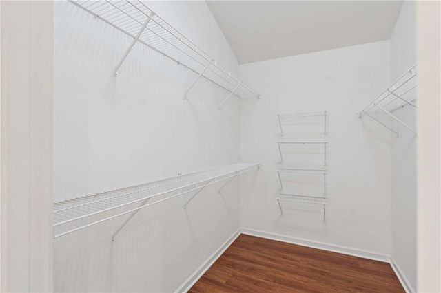 610 Vinings Estates Drive SE B12, Mableton, GA 30126