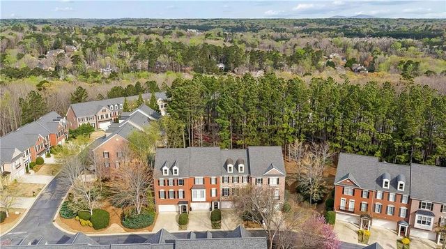 610 Vinings Estates Drive SE B12, Mableton, GA 30126