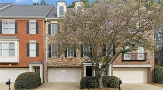 610 Vinings Estates Drive SE B12, Mableton, GA 30126