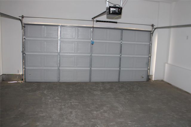 628 Blue Ridge Drive, Mansfield, TX 76063