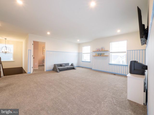 101 POE DR, Winchester, VA 22602