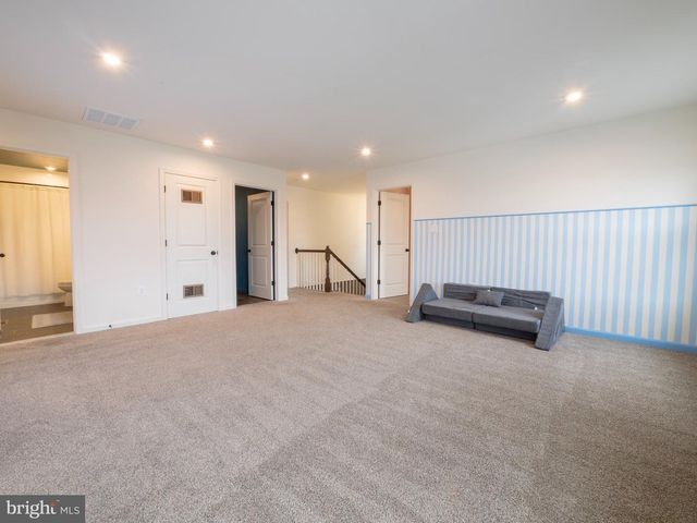 101 POE DR, Winchester, VA 22602