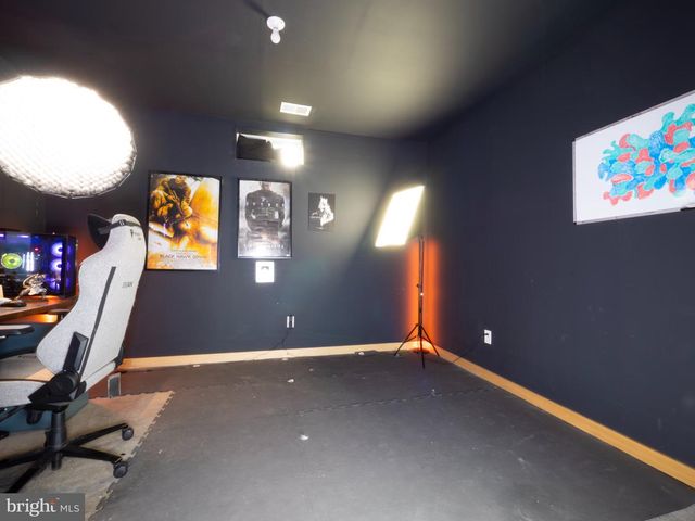 101 POE DR, Winchester, VA 22602