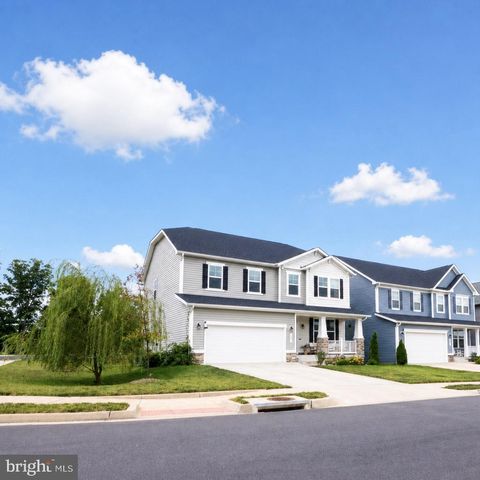101 POE DR, Winchester, VA 22602