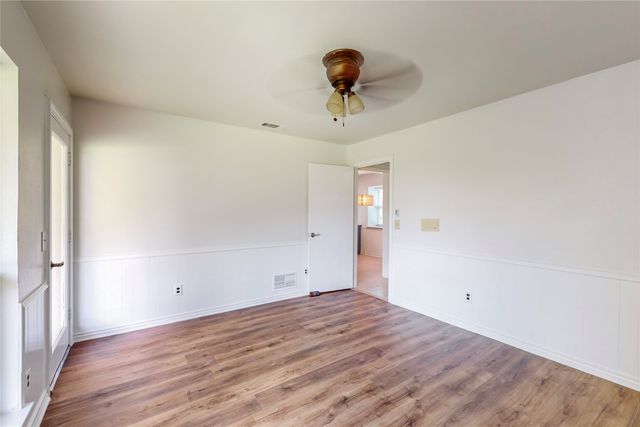 2251 Woodcreek Street, Carrollton, TX 75006