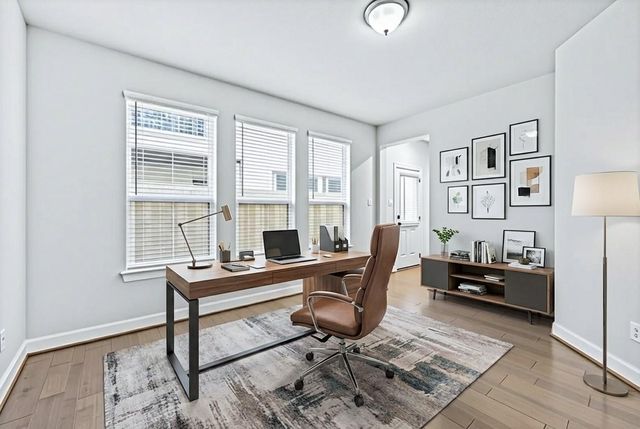 4007 Centre Valley Lane, Houston, TX 77043