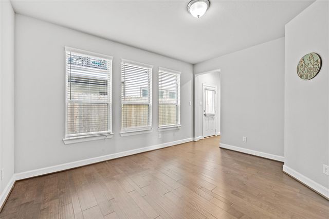 4007 Centre Valley Lane, Houston, TX 77043