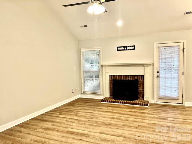 4409 Stonefield Drive, Charlotte, NC 28269