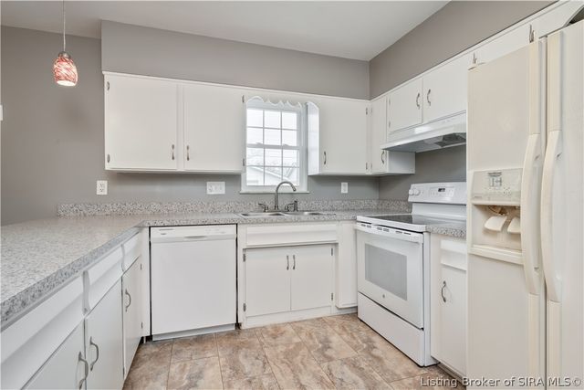 507 Evergreen Drive, Clarksville, IN 47129