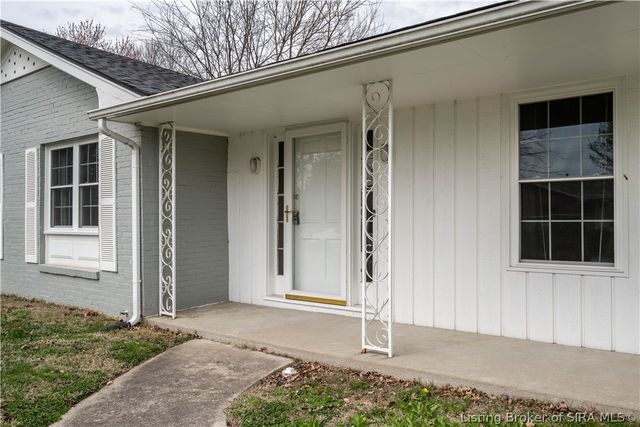 507 Evergreen Drive, Clarksville, IN 47129