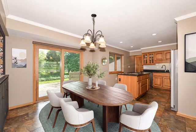 1900 N 166th STREET, Brookfield, WI 53005