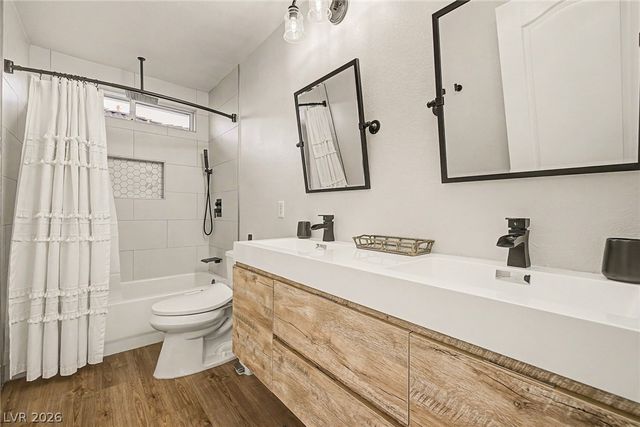 3584 Bryson Court, Las Vegas, NV 89135
