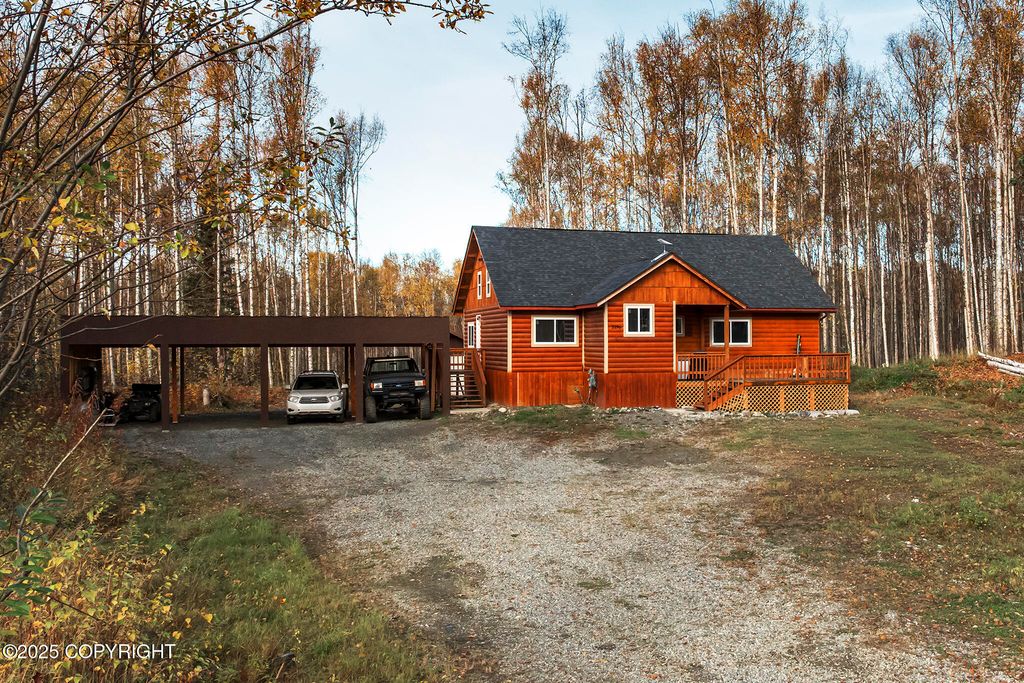 2196 Anthony Road, Houston, AK 99623