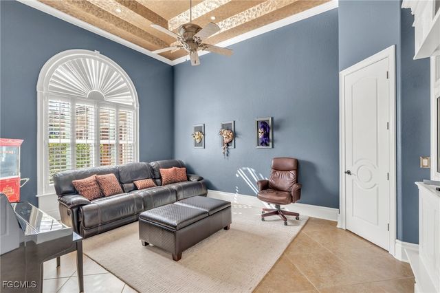 1519 HERMITAGE LN, Cape Coral, FL 33914