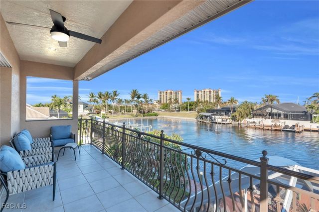 1519 HERMITAGE LN, Cape Coral, FL 33914