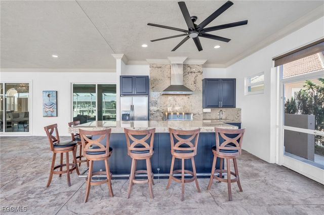 1519 HERMITAGE LN, Cape Coral, FL 33914