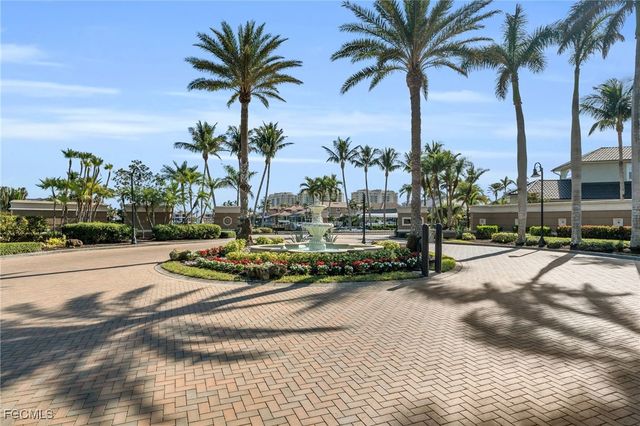 1519 HERMITAGE LN, Cape Coral, FL 33914