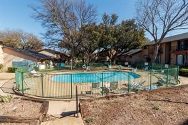 5742 Marina Drive, Garland, TX 75043