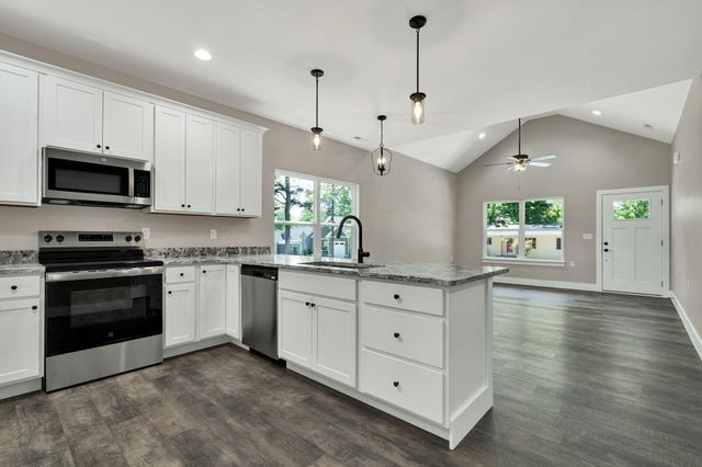 1130 18th Street, NW, Cleveland, TN 37311