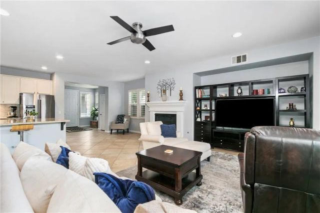 32130 Spun Cotton, Winchester, CA 92596