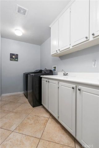 32130 Spun Cotton, Winchester, CA 92596