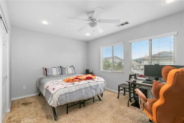 32130 Spun Cotton, Winchester, CA 92596