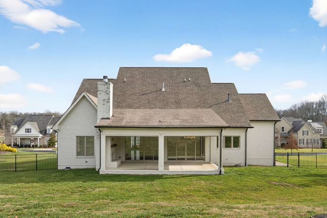 104 Hadley Reserve Ct, Nolensville, TN 37135