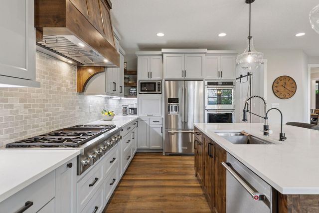 14217 Packard Street NE, Ham Lake, MN 55304