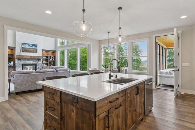 14217 Packard Street NE, Ham Lake, MN 55304