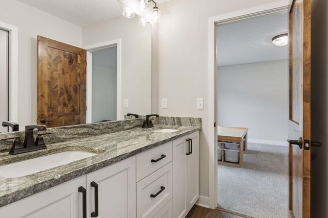 14217 Packard Street NE, Ham Lake, MN 55304