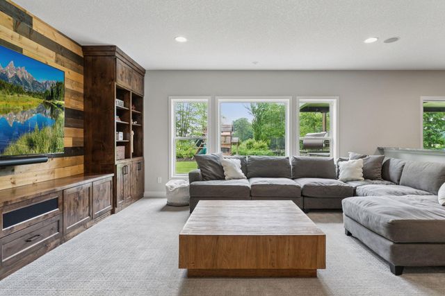 14217 Packard Street NE, Ham Lake, MN 55304