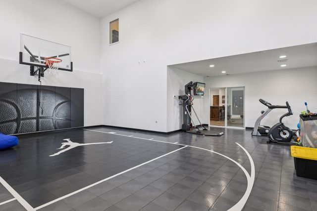 14217 Packard Street NE, Ham Lake, MN 55304