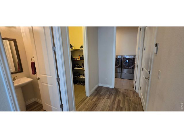 9390 Crestone St, Arvada, CO 80007