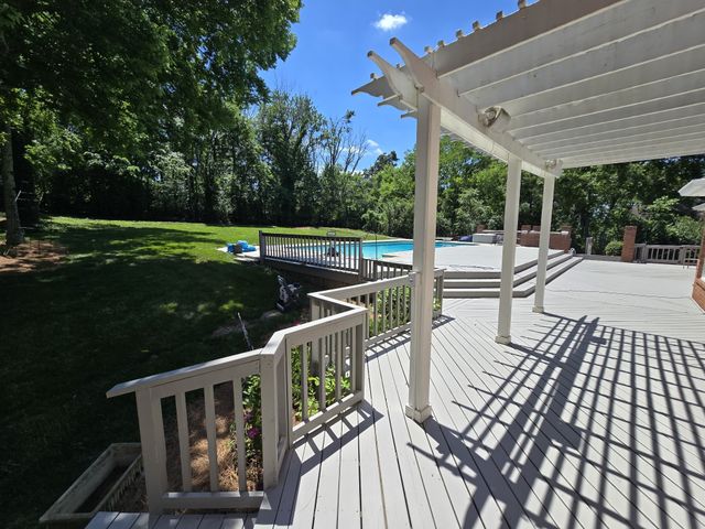 9111 Brentmeade Blvd, Brentwood, TN 37027