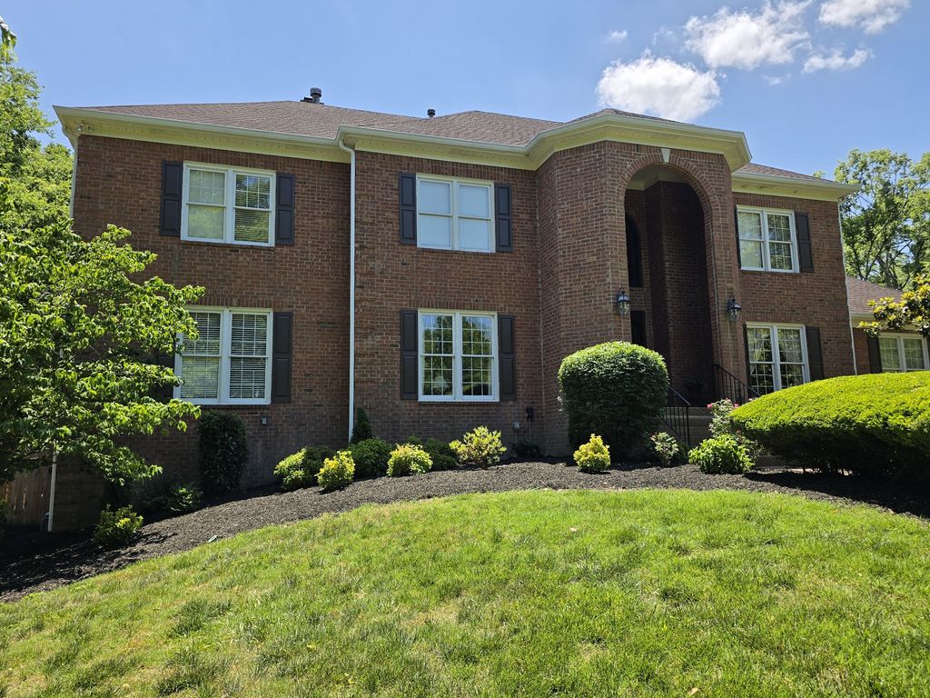 9111 Brentmeade Blvd, Brentwood, TN 37027