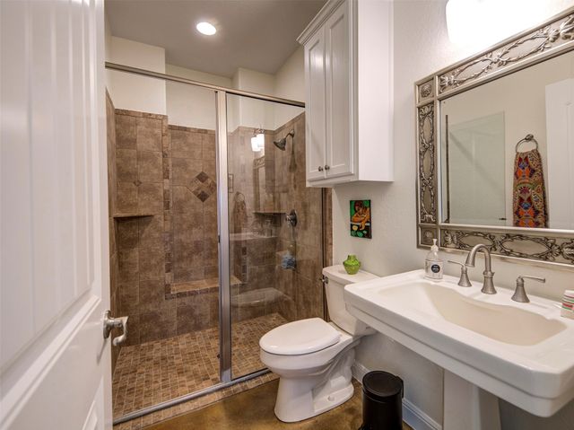 280 Moonlight Bay Drive, Chico, TX 76431