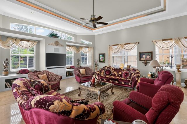 7957 S PARK PLACE, Orlando, FL 32819