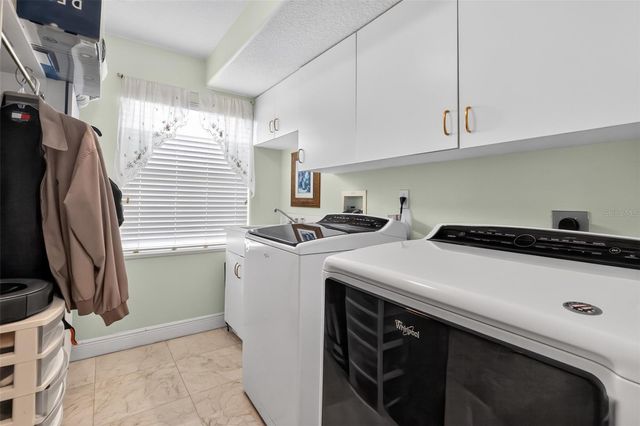 7957 S PARK PLACE, Orlando, FL 32819
