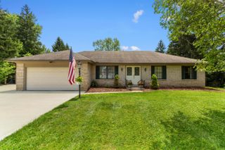 6983 Doran Drive, New Albany, OH 43054