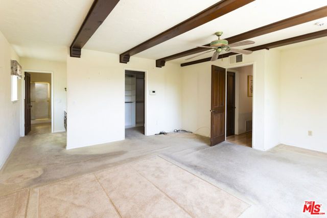 4996 Llano Drive, Woodland Hills (los Angeles), CA 91364