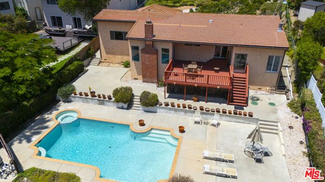 4996 Llano Drive, Woodland Hills (los Angeles), CA 91364