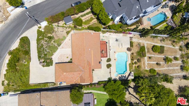 4996 Llano Drive, Woodland Hills (los Angeles), CA 91364