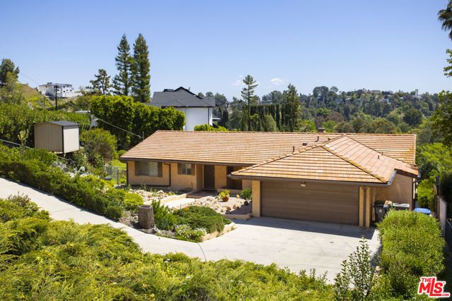 4996 Llano Drive, Woodland Hills (los Angeles), CA 91364