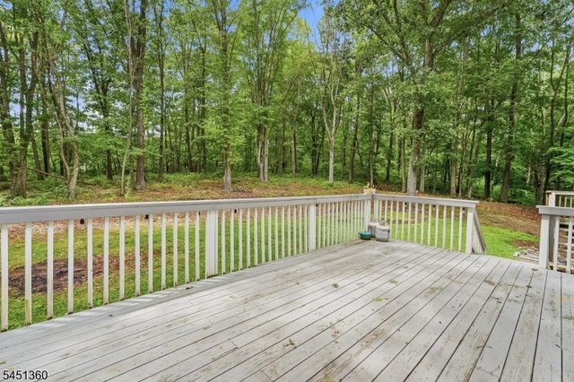 75 Waterloo Rd, Mount Olive Twp., NJ 07828