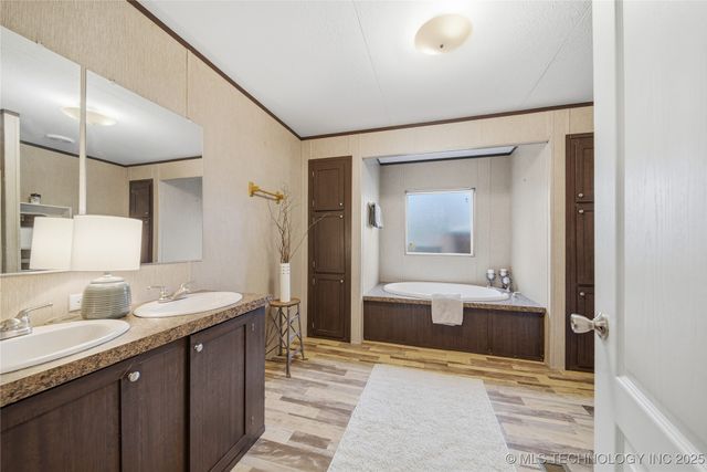 15975 S 187th West Avenue, Kellyville, OK 74039